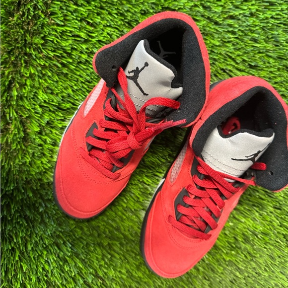 Air Jordan 5 Retro Toro Bravo - Picture 3 of 12